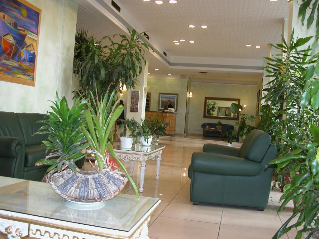 Hotel Calabresi San Benedetto del Tronto Extérieur photo