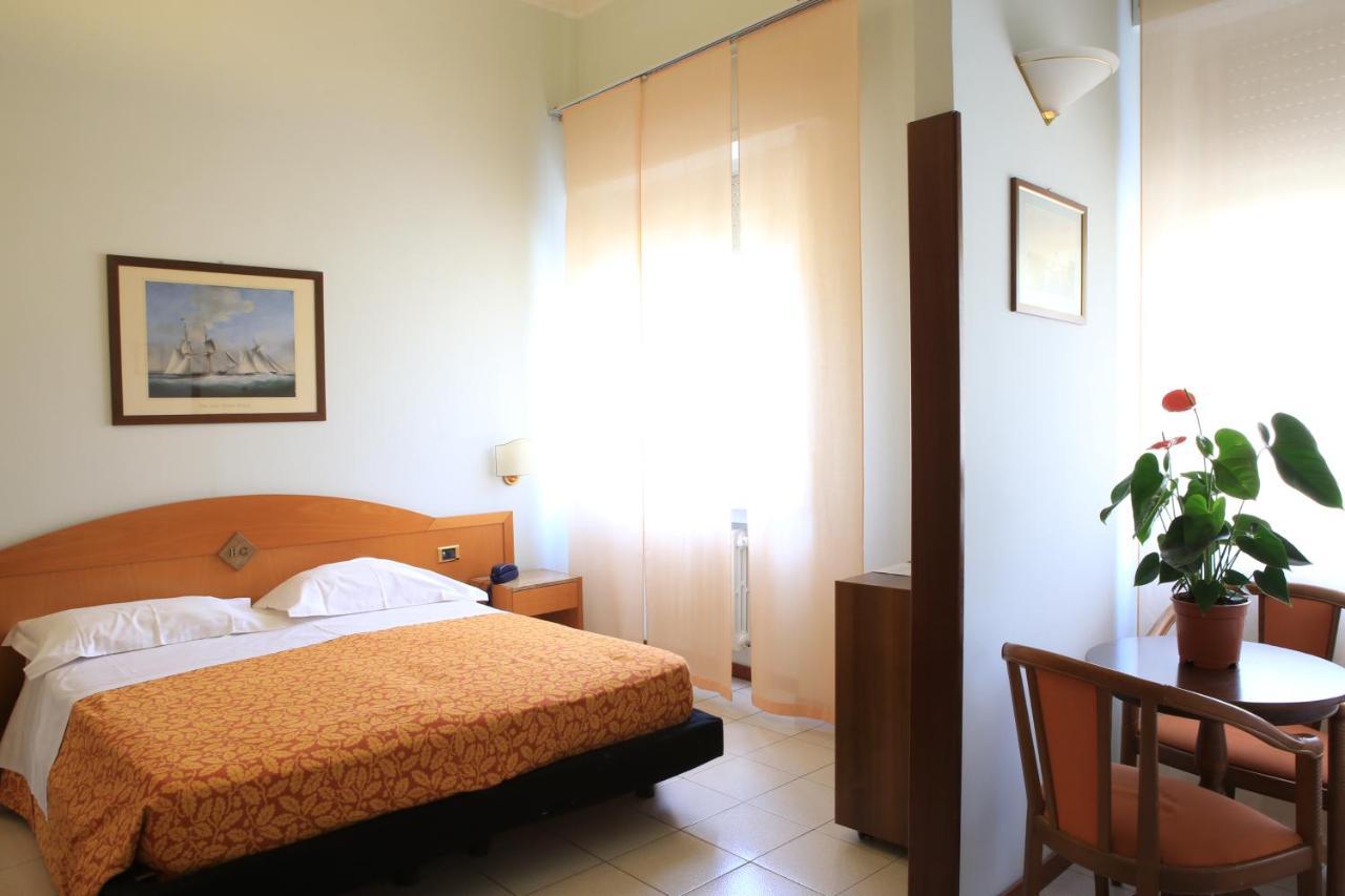 Hotel Calabresi San Benedetto del Tronto Extérieur photo